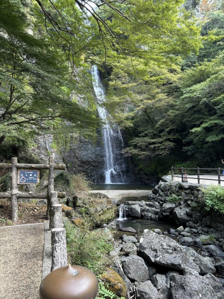 箕面大滝2